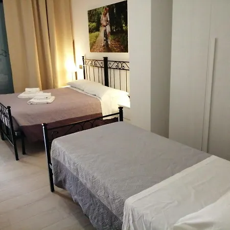 Pensjonat Dimora Santa Barbara Ferrara